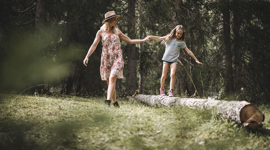 Familiy.HIT: 1 child up to age 12 free