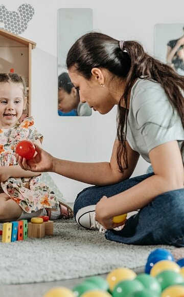 Children's Entertainer (M/F/D)