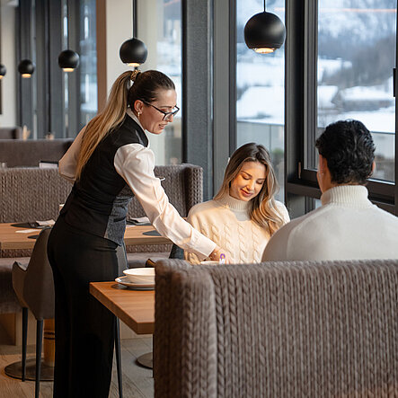 Head Waiter/Waitress (M/F/D)